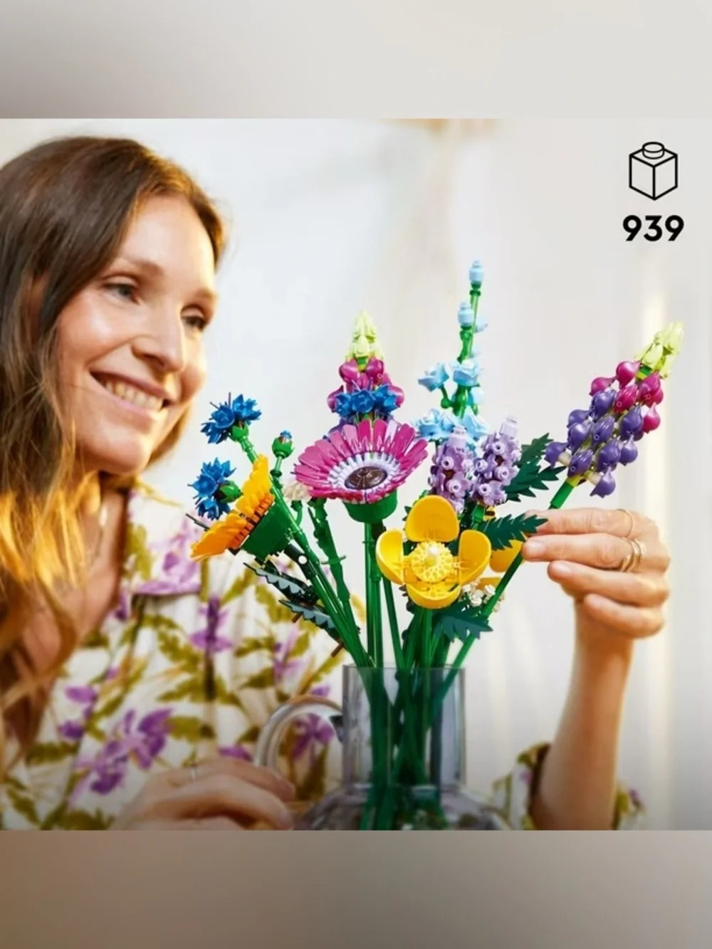 NIB LEGO Icons Wildflower Bouquet Building Set, 939 pcs - Picture 6 of 9